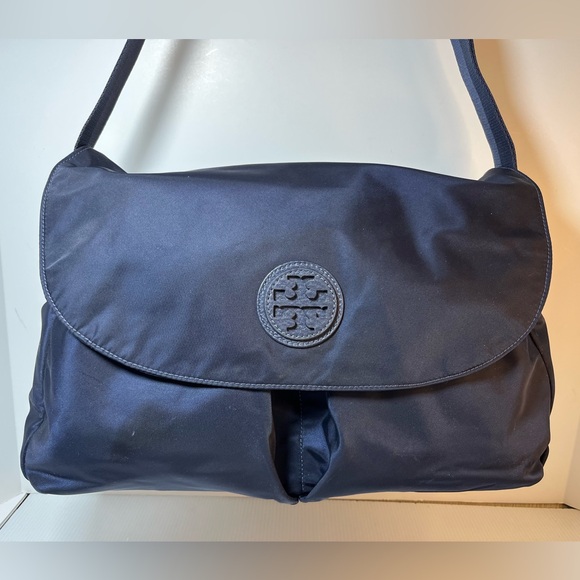 Tory Burch Crossbody Thea Nylon 
Weekender Carryall Diaper Baby Bag - Picture 2 of 15